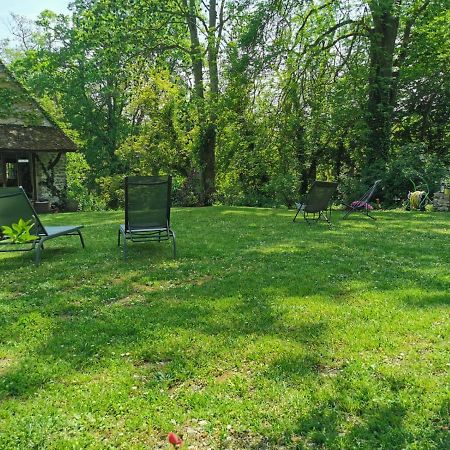 Domaine De La Folicoeur Otel Sainte-Colombe-près-Vernon Dış mekan fotoğraf